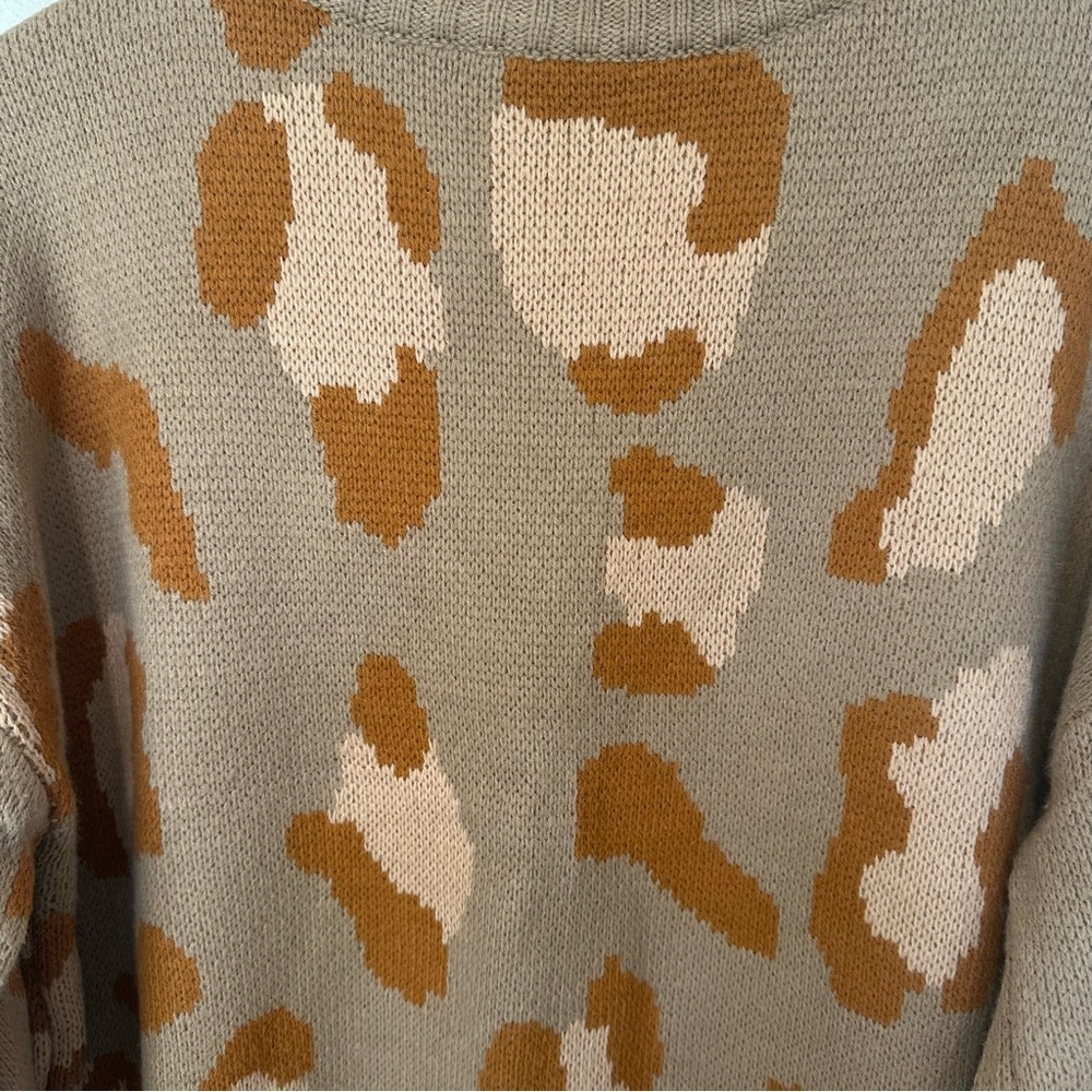 The Unbranded Brand Stylish Cowl Neck Sweater in Tan and Orange M - Picture 5 of 11